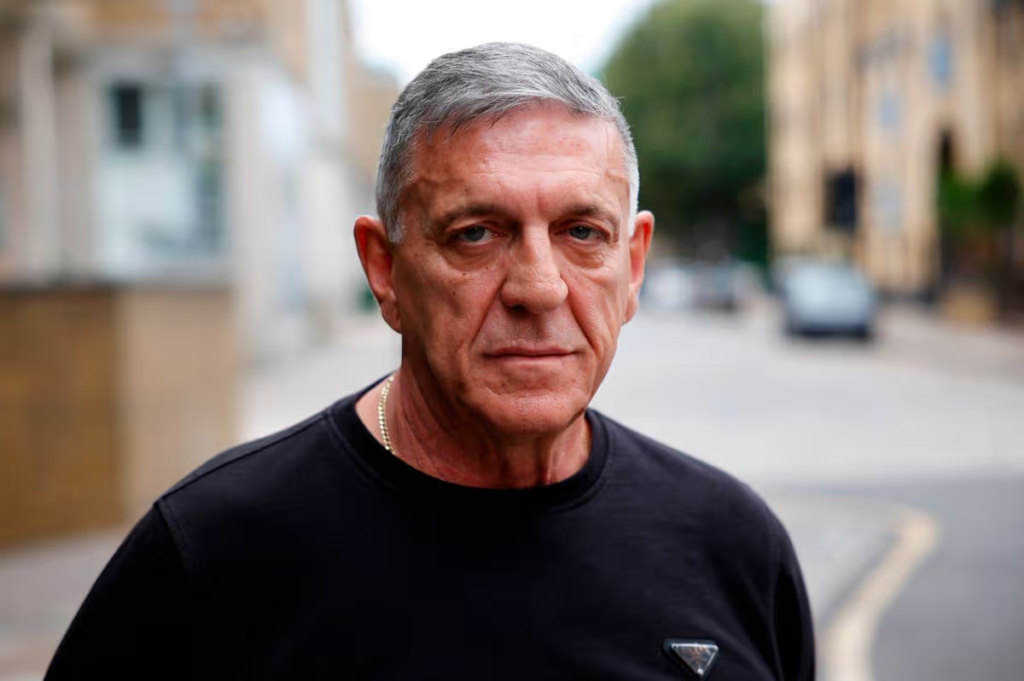 carlton leach
