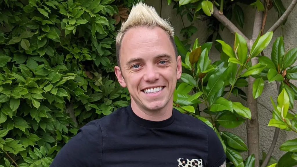 lee burkhill wikipedia