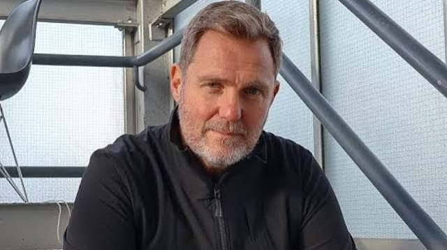 "simon squibb net worth"